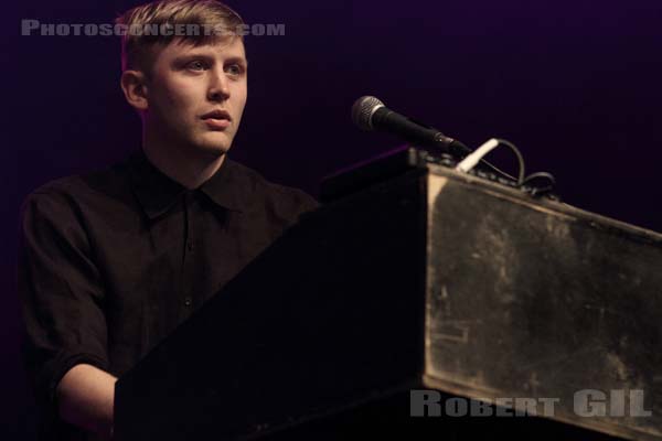 OUTFIT - 2012-11-02 - PARIS - Grande Halle de La Villette - 